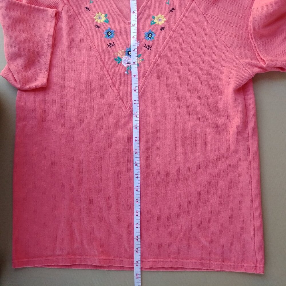 Vintage cotton blend embroidered knit top coral pink floral embroidery M… - Picture 8 of 11